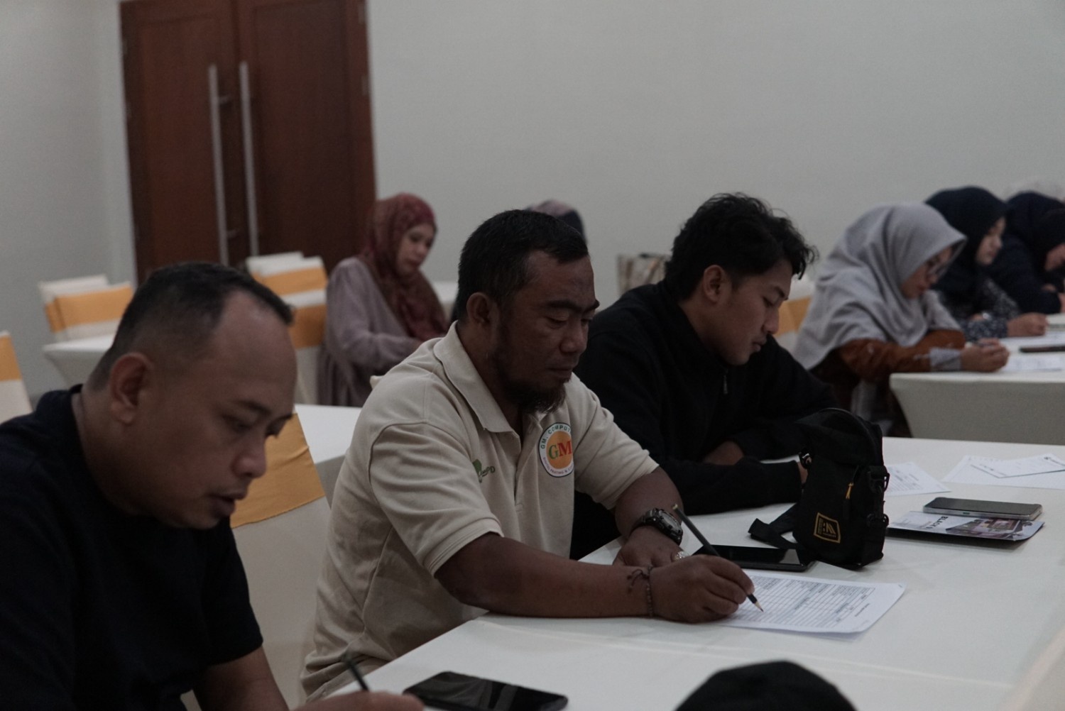 Pelatihan Manajemen Keuangan dan QRIS UMKM Rumah BUMN Sumbawa